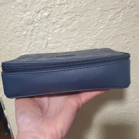 Missoni Cosmetic Case - Picture 3 of 7